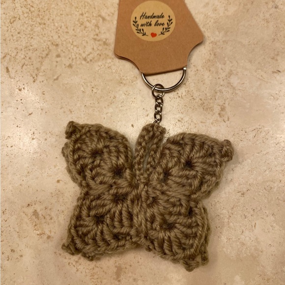 Set of 8 NWT 3D Butterfly Keychains - Picture 2 of 10
